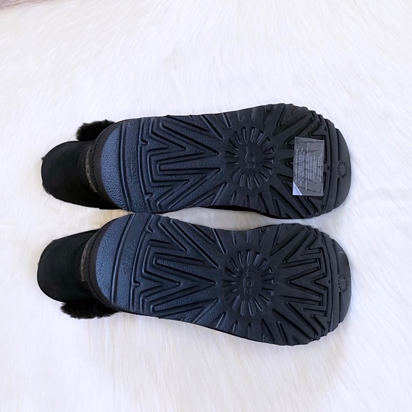 UGG Women’s Bailey Snaps Black Suede Boots - Picture 9 of 10